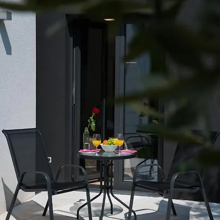 Lucky Charm Appartement *